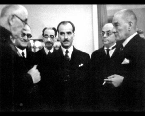 Atatürk'ün daha önce yayınlanmamış fotoğraflar