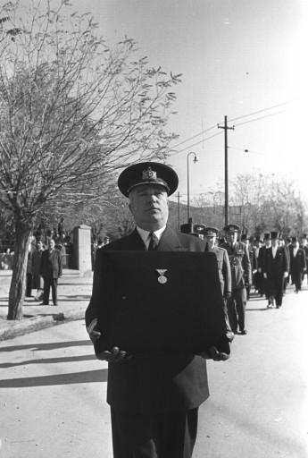Atatürk son yolculuğuna böyle uğurlandı - Resim 83