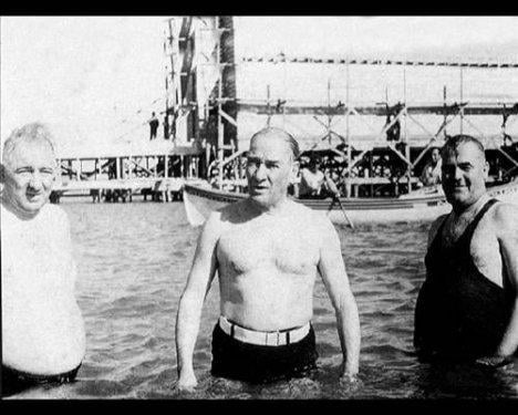 Atatürk'ün daha önce yayınlanmamış fotoğraflar