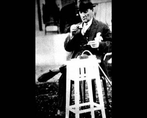 Atatürk'ün daha önce yayınlanmamış fotoğraflar