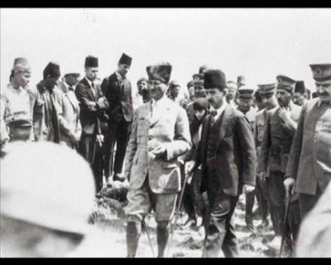 Atatürk'ün daha önce yayınlanmamış fotoğraflar