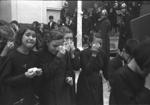 Atatürk son yolculuğuna böyle uğurlandı - Resim 76
