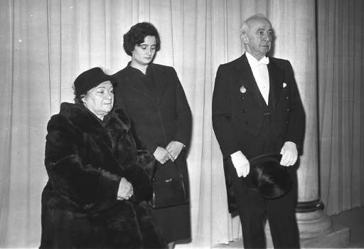 Atatürk son yolculuğuna böyle uğurlandı - Resim 3