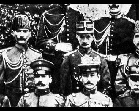 Atatürk'ün daha önce yayınlanmamış fotoğraflar