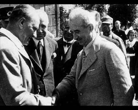 Atatürk'ün daha önce yayınlanmamış fotoğraflar