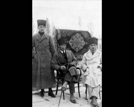 Atatürk'ün daha önce yayınlanmamış fotoğraflar