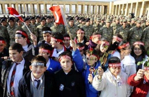 Anıtkabir'de 10 kasım töreni - Resim 15