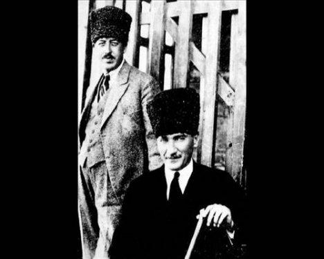 Atatürk'ün daha önce yayınlanmamış fotoğraflar