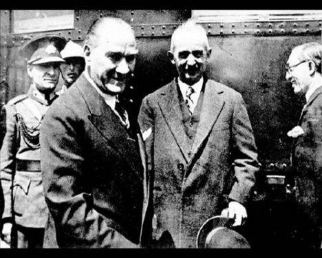 Atatürk'ün daha önce yayınlanmamış fotoğraflar