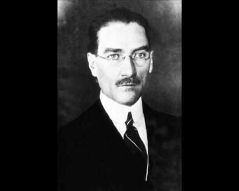 Atatürk'ün daha önce yayınlanmamış fotoğraflar