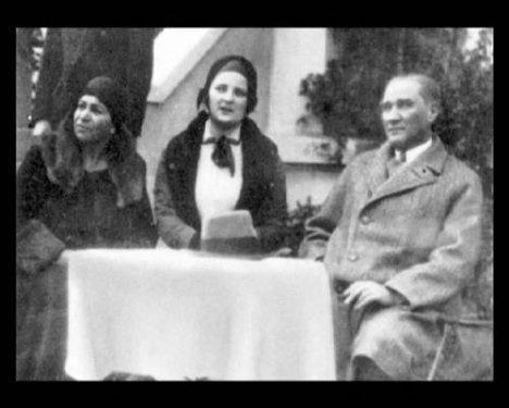 Atatürk'ün daha önce yayınlanmamış fotoğraflar