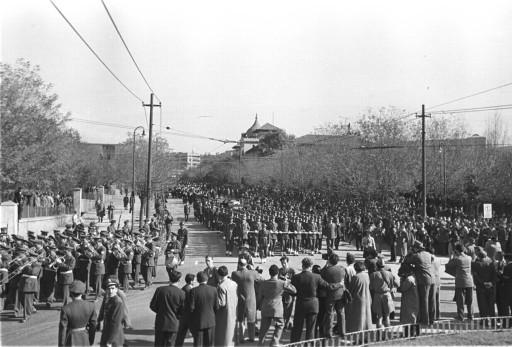 Atatürk son yolculuğuna böyle uğurlandı - Resim 10