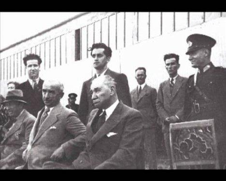 Atatürk'ün daha önce yayınlanmamış fotoğraflar