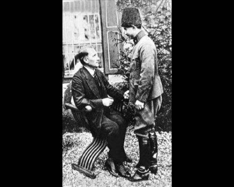 Atatürk'ün daha önce yayınlanmamış fotoğraflar