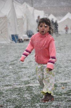Deprem sonrası Vanlılar'ın kar çilesi - Resim 5