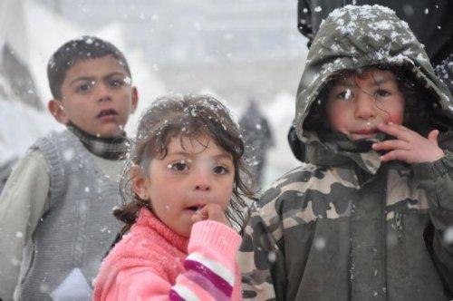 Deprem sonrası Vanlılar'ın kar çilesi - Resim 6
