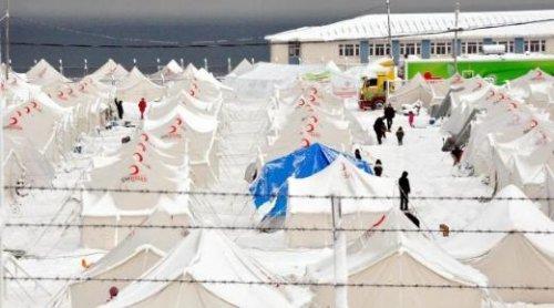 Van beyaza büründü