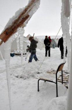 Van beyaza büründü