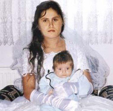Güldünya'nın yasak aşkına sokak ortasında infaz - Resim 11