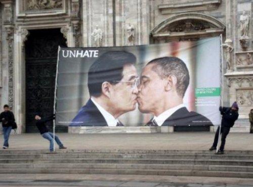 Benetton'dan çok tartışılacak reklam afişleri