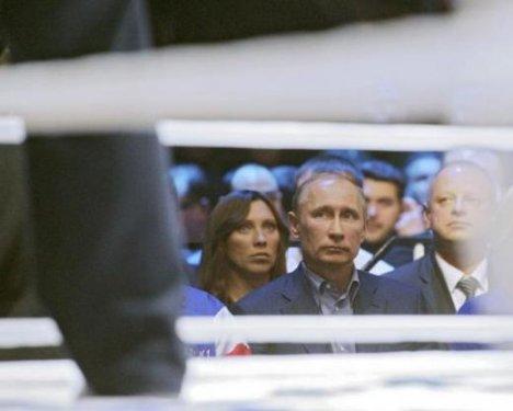 Putin ringe çıktı - Resim 7