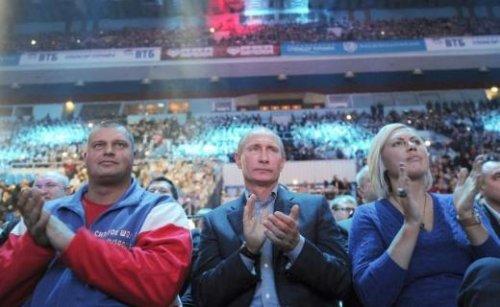 Putin ringe çıktı - Resim 12