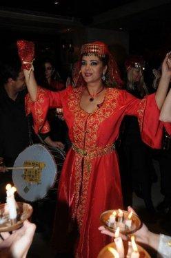 Tanyeli Yunan gazetelerine manşet oldu - Resim 18
