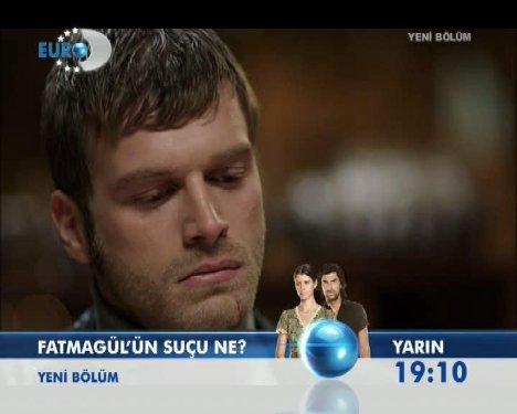 Kuzey saz çalıp türkü söyledi