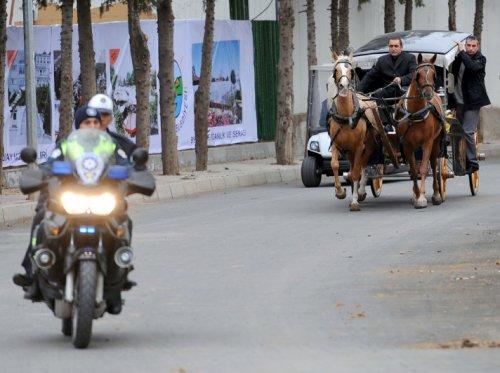 Kemal Kılıçdaroğlu'nun faytonlu ada turu  - Resim 4