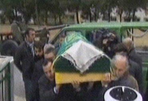 Ali Taran'ın eski eşi son yolculuğuna uğurlandı - Resim 24