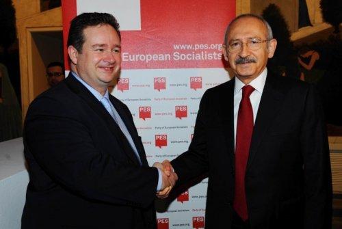 Sosyalist kongrede AK Parti övgüsü Kılıçdaroğlu'nu çileden çıkarttı - Resim 3