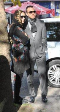 Önder Bekensir Demet Akalın'ı kötü gününde yalnız bırakmadı