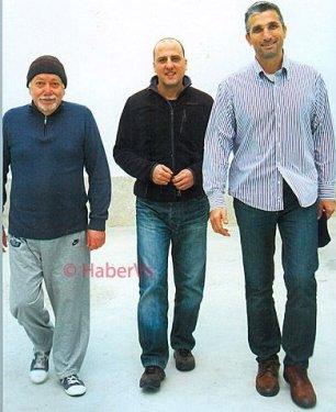 Ahmet Şık ve Nedim Şener'in Silivri fotoğrafları - Resim 1