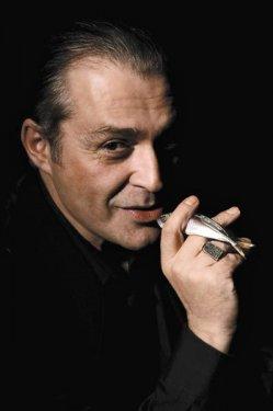 Türkiye'nin en çok kazanan 30 sanatçısı 