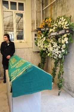 Işın Karaca'dan babasına son bakış - Resim 7