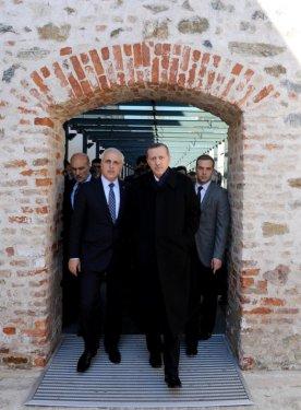 Erdoğan ameliyattan sonra ilk kez dışarıya çıktı - Resim 3