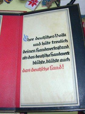 Adolf Hitler'in şahsi eşyaları satışa çıkartıldı - Resim 19
