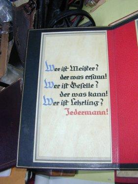 Adolf Hitler'in şahsi eşyaları satışa çıkartıldı - Resim 17