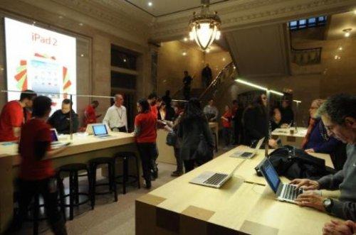 Dünyanın en büyük Apple mağazası  - Resim 6