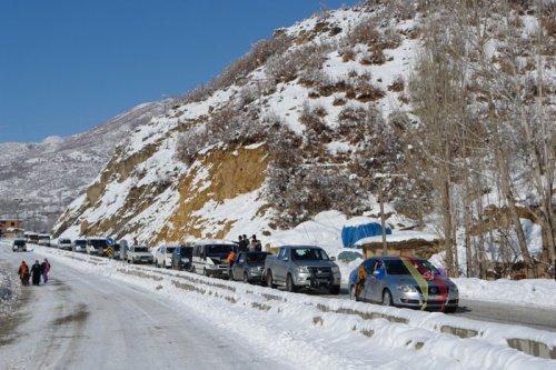 Damada kavuşmak için 5 kilometre yürüdü