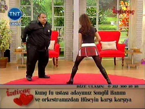 İzdivaçta kung-fucu gelin güreş tuttu - Resim 11