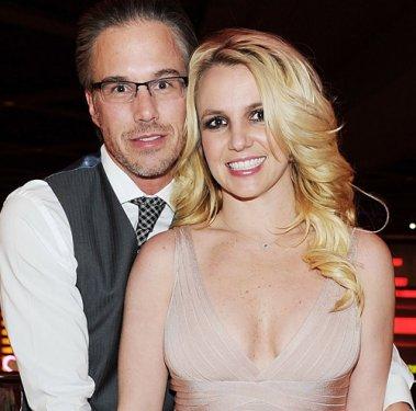 Britney Spears nişanlandı - Resim 3