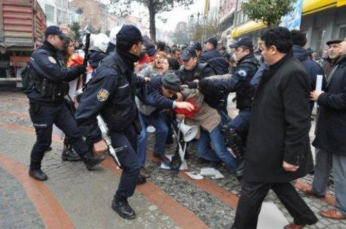 Edirne'de protestocu gençler gözaltına alındı - Resim 2