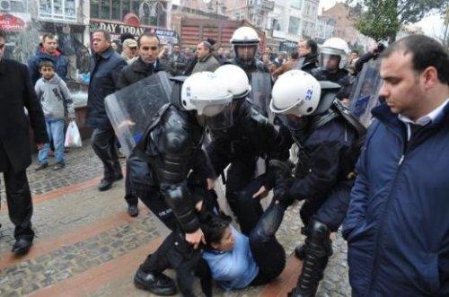 Edirne'de protestocu gençler gözaltına alındı - Resim 19