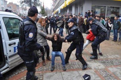Edirne'de protestocu gençler gözaltına alındı - Resim 16