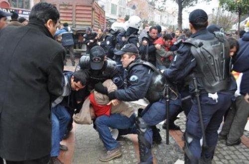 Edirne'de protestocu gençler gözaltına alındı - Resim 8
