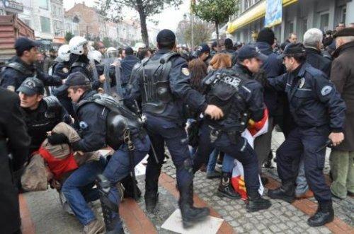 Edirne'de protestocu gençler gözaltına alındı - Resim 9