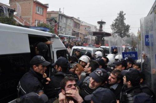 Edirne'de protestocu gençler gözaltına alındı - Resim 20