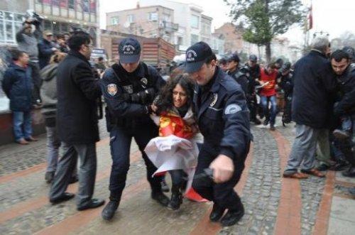 Edirne'de protestocu gençler gözaltına alındı - Resim 3