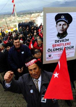 Şehit Asteğmen Kubilay anıldı - Resim 4
